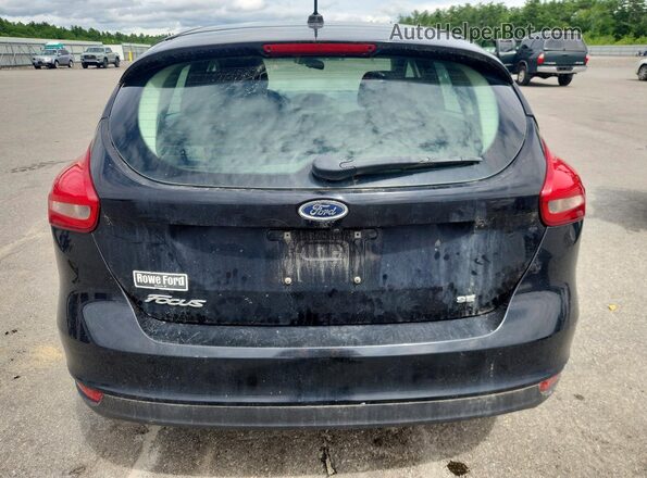 1FADP3K2XJL218093 2018 FORD FOCUS Black Հետևի տեսք
