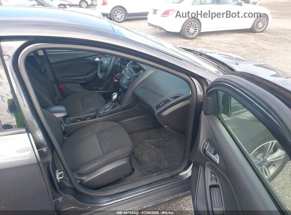 1FADP3KEXGL232336 2016 FORD FOCUS Серый Вид салона спереди