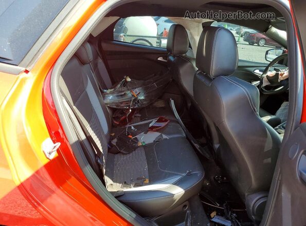 1FADP3L90GL355239 2016 FORD FOCUS Red უკანა სავარძლების ხედი
