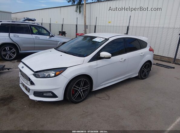 1FADP3L91HL290600 2017 FORD FOCUS ST Белый Передняя левая четверть