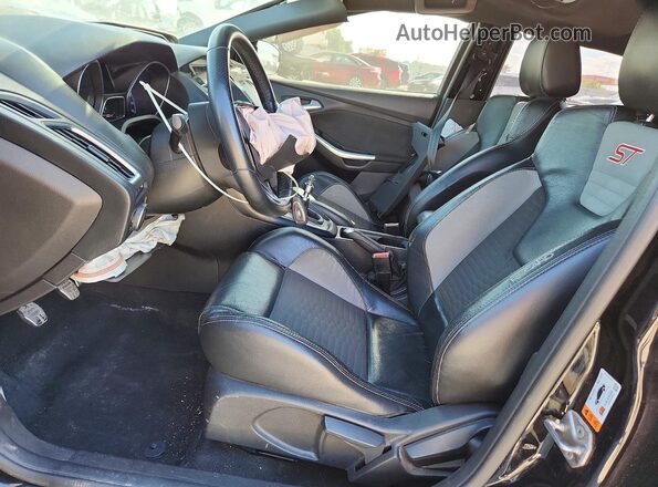 1FADP3L91HL331727 2017 FORD FOCUS Black Вид салону спереду