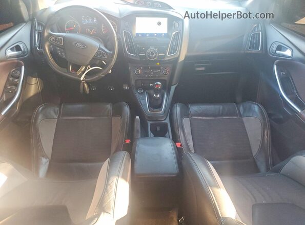 1FADP3L91JL221301 2018 FORD FOCUS White Առջևի վահանակի տեսք