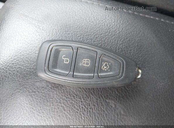 1FADP3L92GL278034 2016 FORD FOCUS ST Белый Вид панели приборов