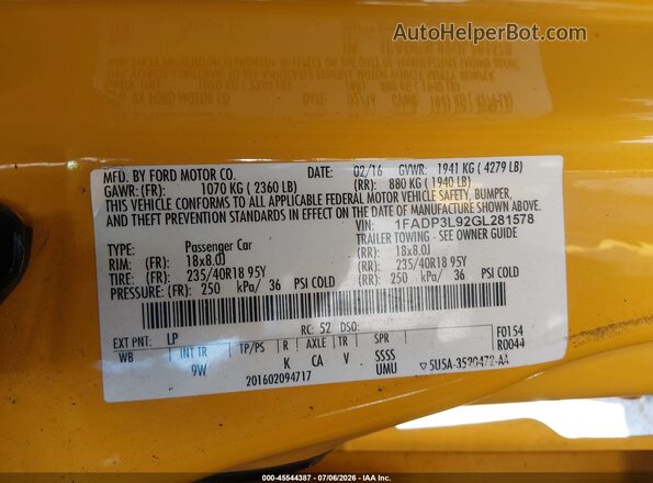 1FADP3L92GL281578 2016 FORD FOCUS ST Yellow Widok komory silnika