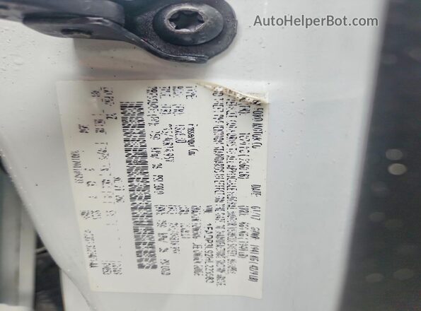 1FADP3L92HL223083 2017 FORD FOCUS White ძრავის განყოფილების ხედი