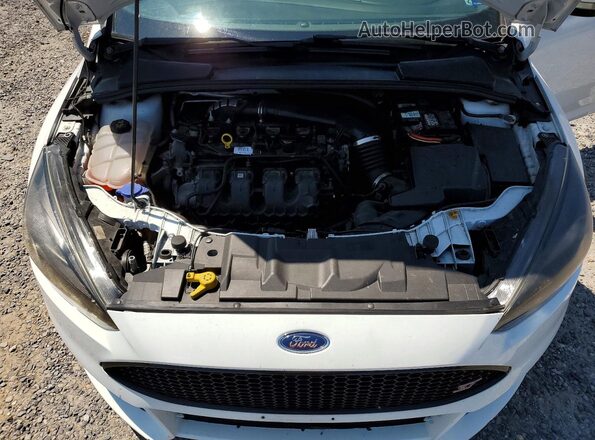 1FADP3L94GL304813 2016 FORD FOCUS White Vista interior trasera