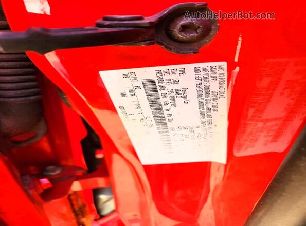 1FADP3L94HL310063 2017 FORD FOCUS Red Շարժիչի բաժամունքի տեսք