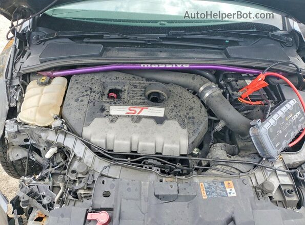1FADP3L94JL273764 2018 FORD FOCUS Gray უკანა სალონის ხედი