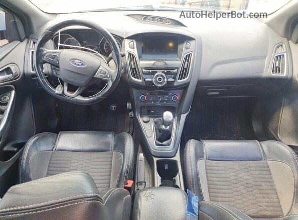 1FADP3L94JL289785 2018 FORD FOCUS White Vista del salpicadero