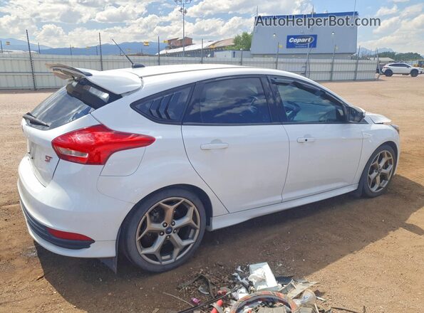 1FADP3L94JL289785 2018 FORD FOCUS White Trasero derecho