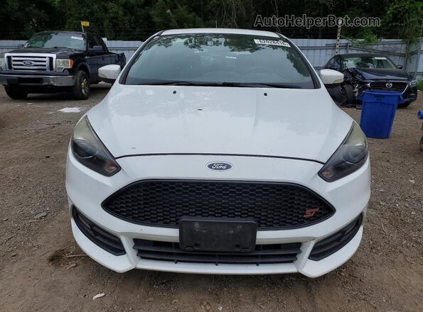 1FADP3L95GL209841 2016 FORD FOCUS Белый Вид спереди
