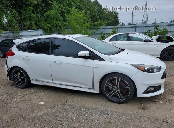 1FADP3L95GL209841 2016 FORD FOCUS Белый Передняя правая четверть