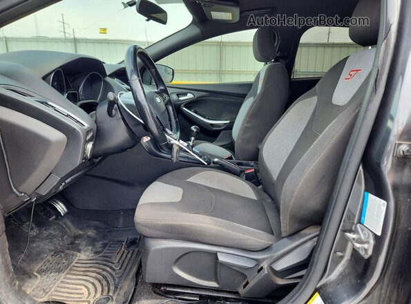 1FADP3L95HL331813 2017 FORD FOCUS Gray წინა სალონის ხედი