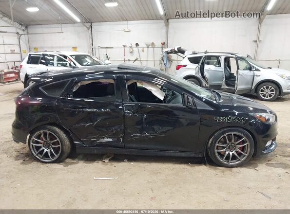 1FADP3L95JL225559 2018 FORD FOCUS ST Black Սալոնի հետևի տեսք
