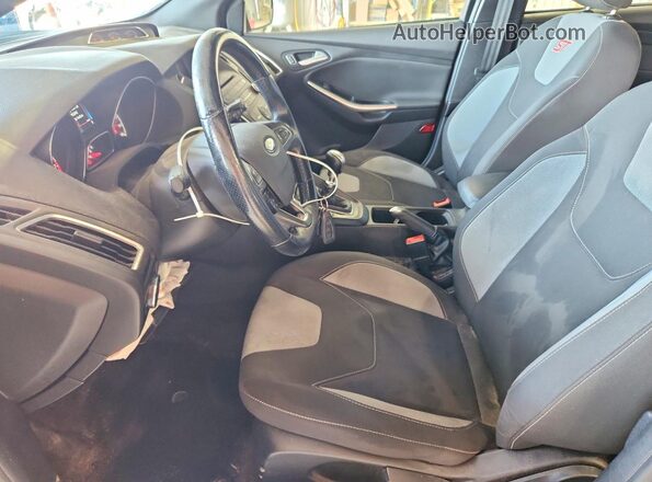 1FADP3L96HL294514 2017 FORD FOCUS Синий Вид салона спереди