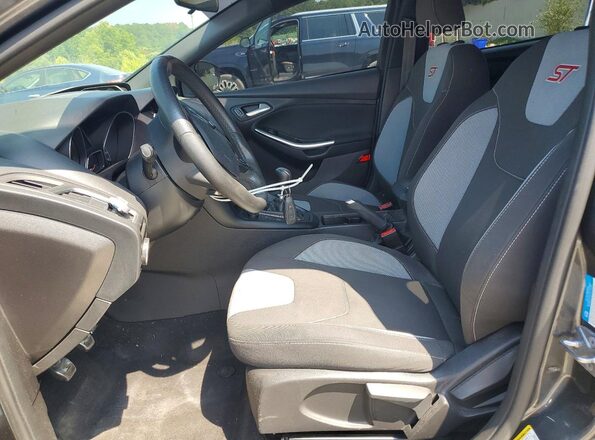 1FADP3L99JL332274 2018 FORD FOCUS Gray Սալոնի դիմացի տեսք