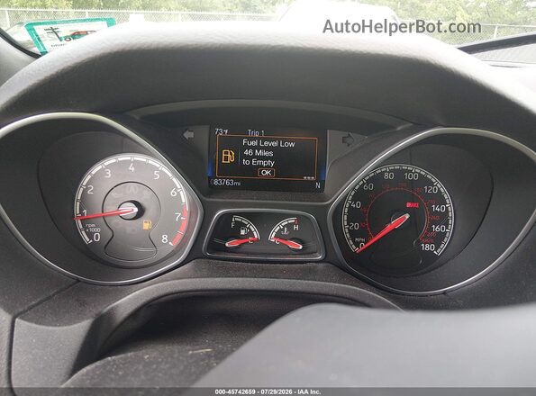 1FADP3L9XHL234140 2017 FORD FOCUS Red Вид задніх сидінь
