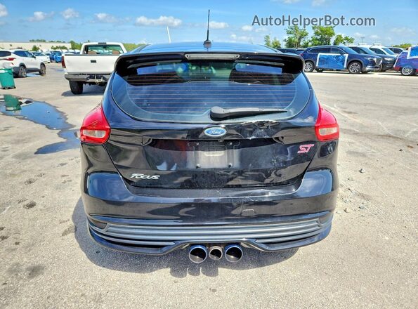 1FADP3L9XJL232412 2018 FORD FOCUS Black Հետևի տեսք