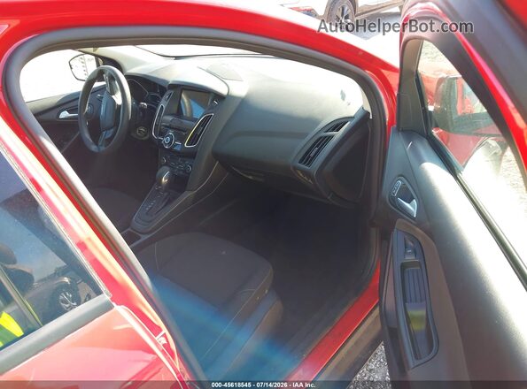 1FADP3M20HL209085 2017 FORD FOCUS Red Вид салону спереду