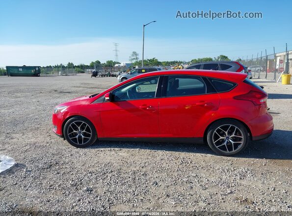 1FADP3M20HL209085 2017 FORD FOCUS Red Панорамний вид салону 360°