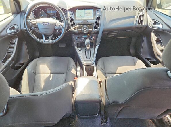1FADP3M20HL298267 2017 FORD FOCUS White წინა პანელის ხედი