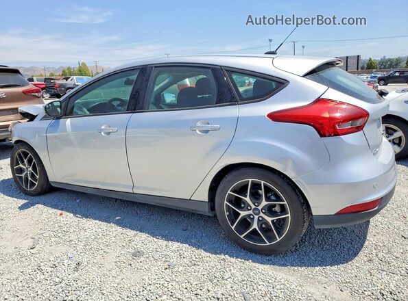 1FADP3M20HL333258 2017 FORD FOCUS Silver Trasero izquierdo
