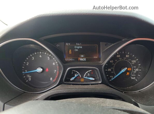 1FADP3M20JL210159 2018 FORD FOCUS Бежевый Вид щитка приборов