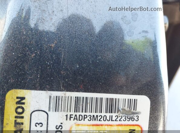 1FADP3M20JL223963 2018 FORD FOCUS Gray Widok komory silnika