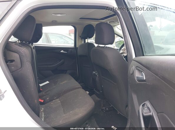 1FADP3M23HL281916 2017 FORD FOCUS White Widok naklejki z numerem VIN