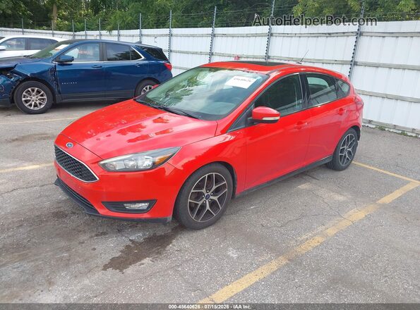 1FADP3M23HL299011 2017 FORD FOCUS Red Առջևի ձախ երեք քառորդ տեսարան