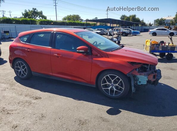 1FADP3M23JL304603 2018 FORD FOCUS Orange Przód prawy