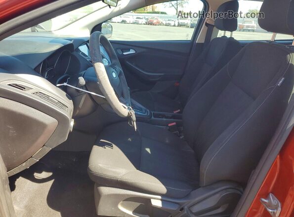 1FADP3M23JL304603 2018 FORD FOCUS Orange Widok wnętrza z przodu