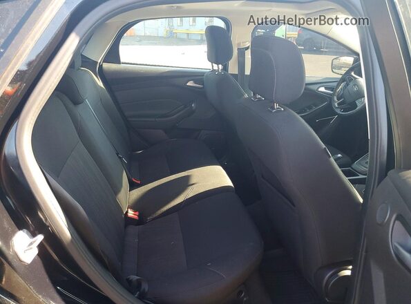 1FADP3M24JL224582 2018 FORD FOCUS Black Вид задніх сидінь