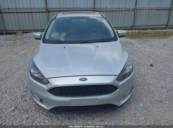 1FADP3M25HL203749 2017 FORD FOCUS Silver Սարքավորումների վահանակի տեսք