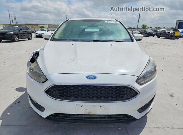 1FADP3M26JL241061 2018 FORD FOCUS Белый Вид спереди