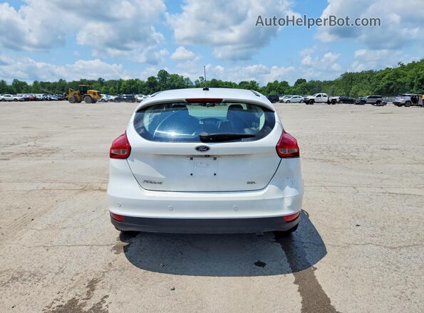 1FADP3M27HL313007 2017 FORD FOCUS White Vista trasera
