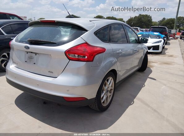 1FADP3M29HL232011 2017 FORD FOCUS Gray Tył prawy