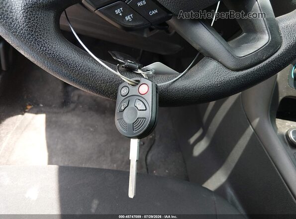 1FADP3M29HL232011 2017 FORD FOCUS Gray Widok deski rozdzielczej