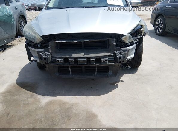 1FADP3M29HL232011 2017 FORD FOCUS Gray Widok zestawu wskaźników