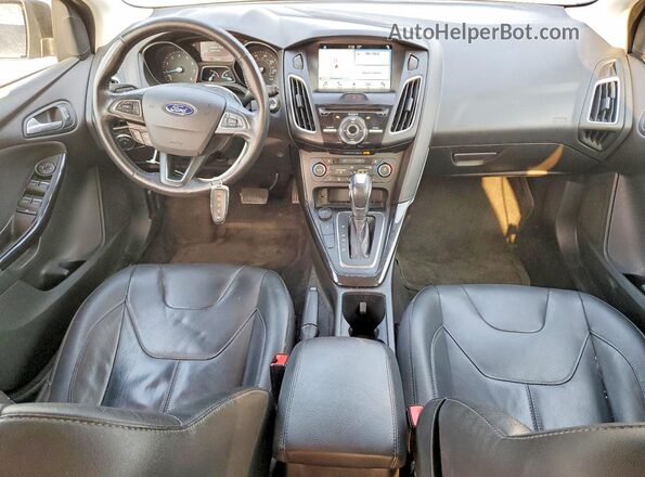 1FADP3N21JL323858 2018 FORD FOCUS Black წინა პანელის ხედი