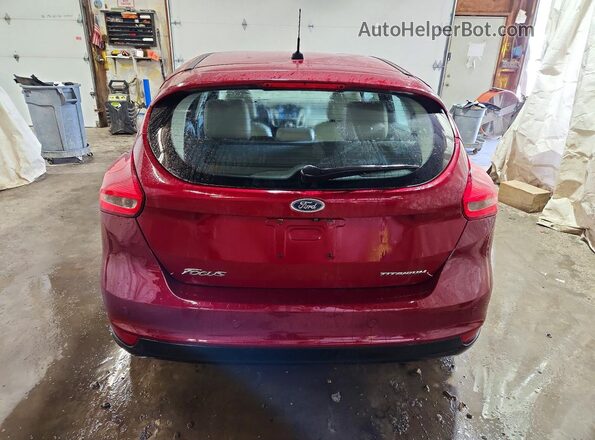 1FADP3N23GL330495 2016 FORD FOCUS Maroon Rear view