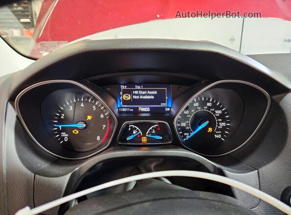 1FADP3N23GL330495 2016 FORD FOCUS Maroon Instrument cluster view