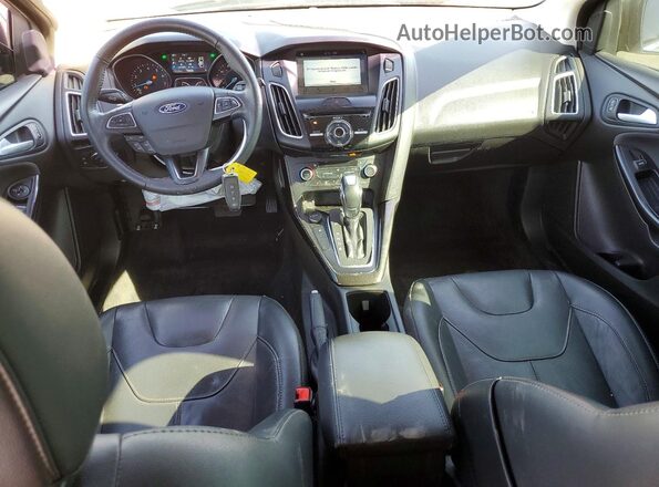 1FADP3N24JL283405 2018 FORD FOCUS Gray Առջևի վահանակի տեսք