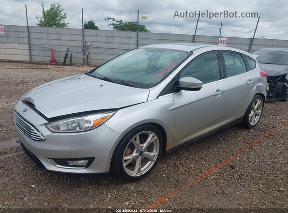 1FADP3N26GL210626 2016 FORD FOCUS Silver Передня ліва чверть