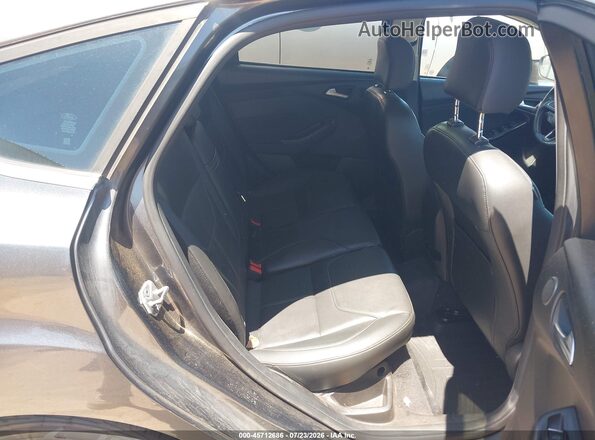 1FADP3N26GL407392 2016 FORD FOCUS Gray Vista de la etiqueta del VIN