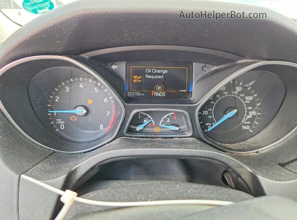 1FADP3N26HL333957 2017 FORD FOCUS Black Սարքավորումների վահանակի տեսք
