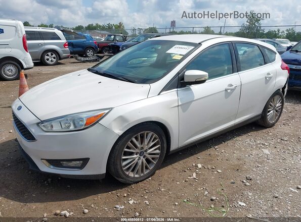 1FADP3N27GL222932 2016 FORD FOCUS White წინა მარცხენა ხედი სამი მეოთხედიდან