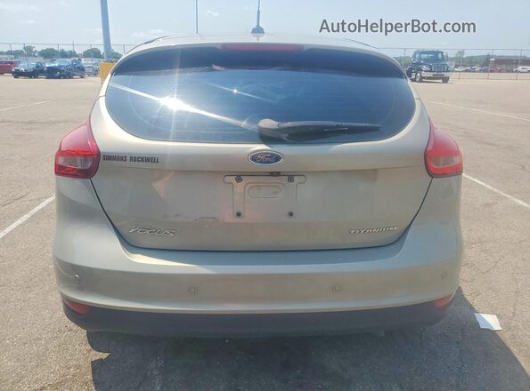 1FADP3N27GL302909 2016 FORD FOCUS Beige Вид ззаду
