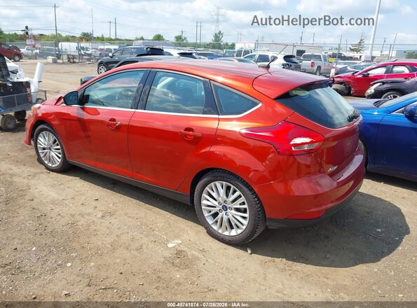 1FADP3N28JL303221 2018 FORD FOCUS Red Rear left