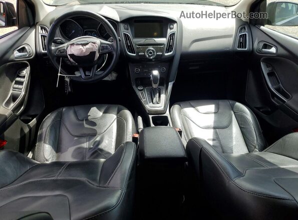 1FADP3N29GL318450 2016 FORD FOCUS Black Widok deski rozdzielczej